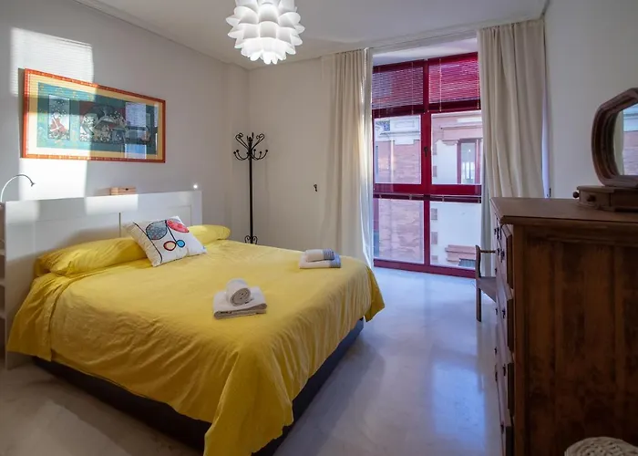 Nuestra Andalucia - Centro - Parking * Cádiz