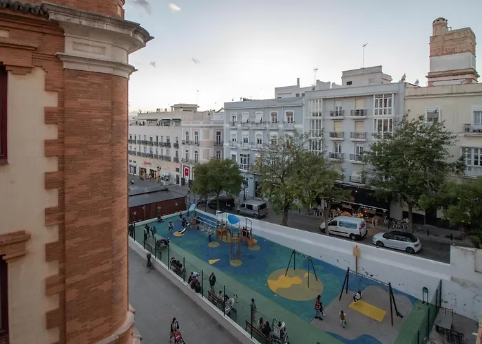 Nuestra Andalucia - Centro - Parking * Cádiz